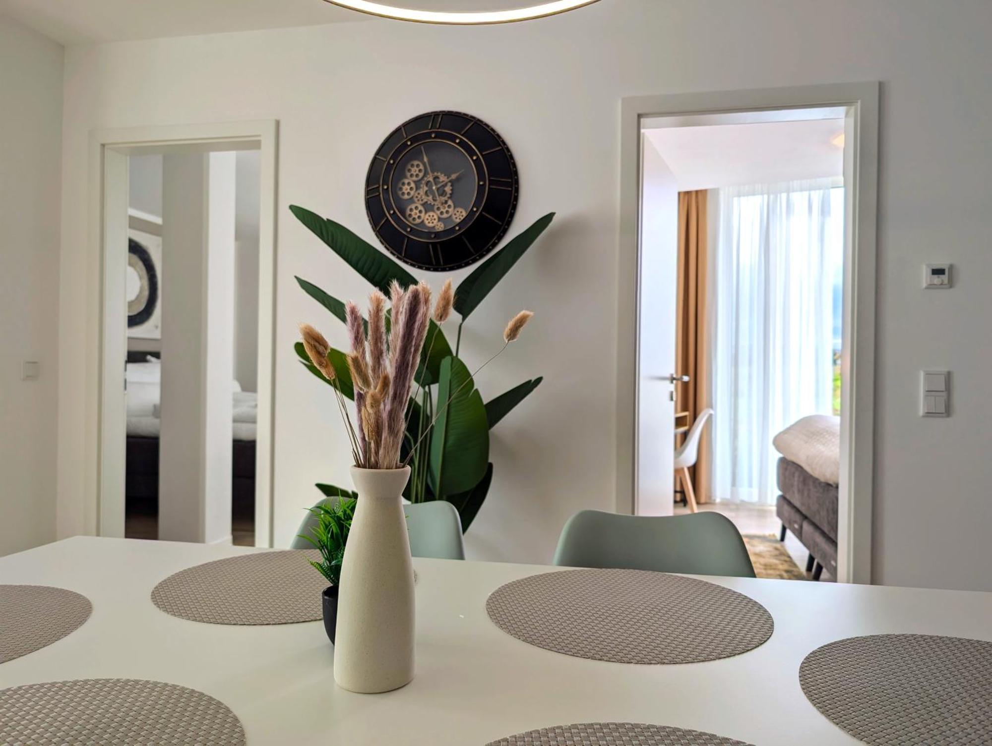 Bohnapartments - Nordkap-Suiten - Gratis Parkplatz - Moderner Neubau - Erdgeschoss - Fussbodenheizung Ерфурт Стая снимка